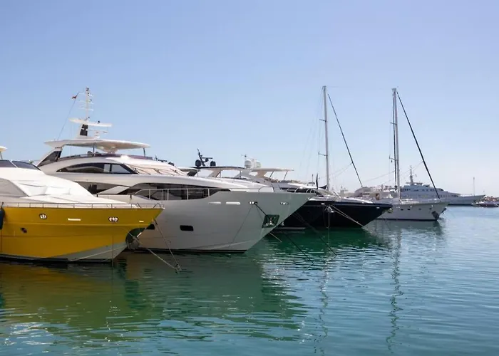 Lägenhet 1 Puerto Banus Second Line, Luxury