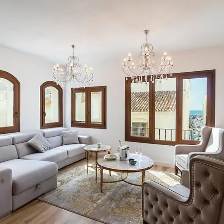 1 Puerto Banus Second Line, Luxury מארבלה