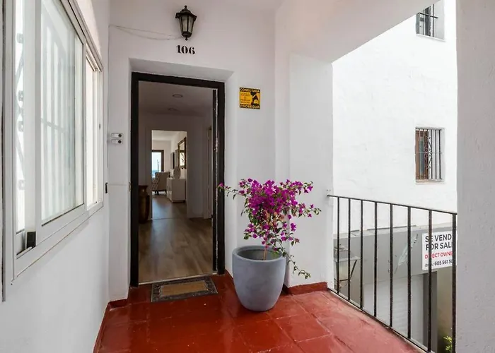 Apartament 1 Puerto Banus Second Line, Luxury