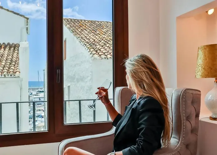 דירה 1 Puerto Banus Second Line, Luxury מארבלה