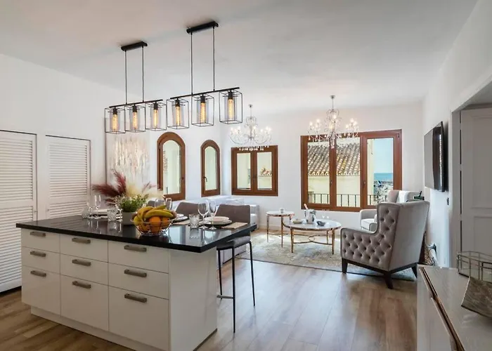 1 Puerto Banus Second Line, Luxury Apartament