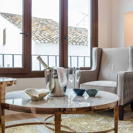 1 Puerto Banus Second Line, Luxury Apartamento